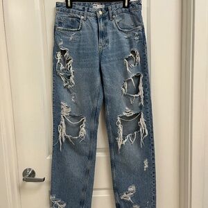 Bershka Loose Straight Distressed Ripped Jeans Light Wash Size 36 (US 4)
